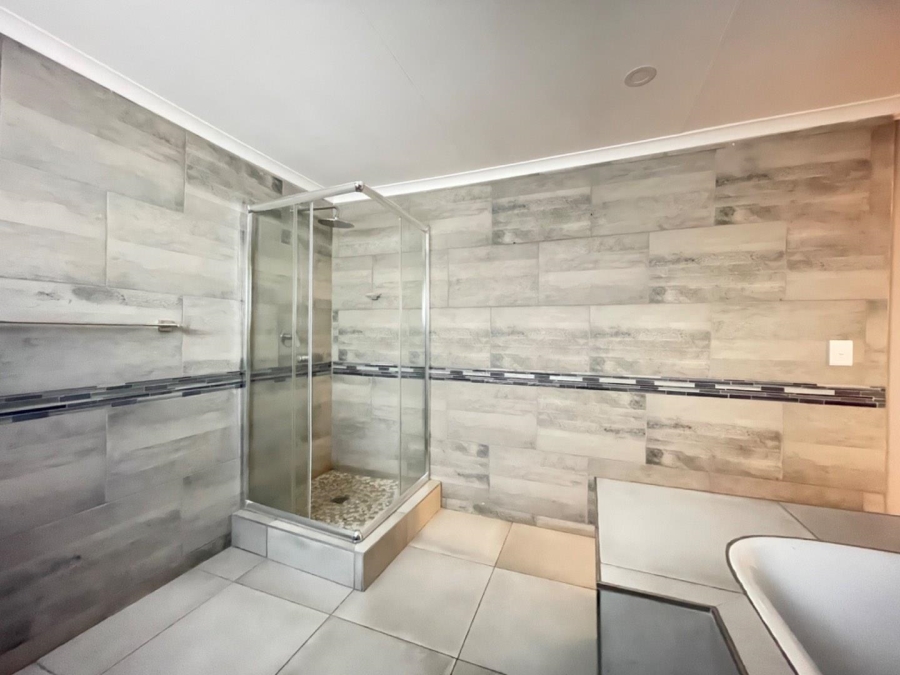 To Let 1 Bedroom Property for Rent in Birchleigh Gauteng