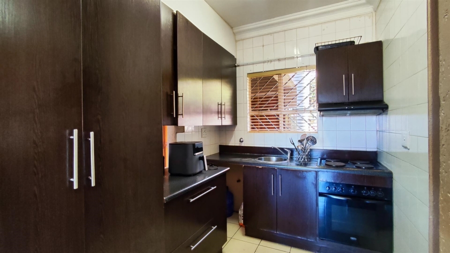 2 Bedroom Property for Sale in Winchester Hills Gauteng