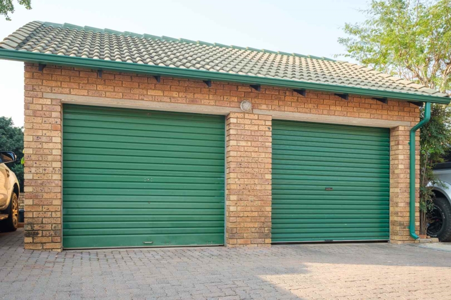 2 Bedroom Property for Sale in Moreleta Park Gauteng