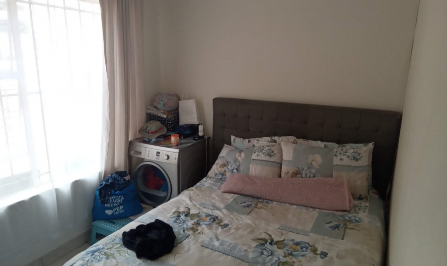 2 Bedroom Property for Sale in Wilgeheuwel Gauteng