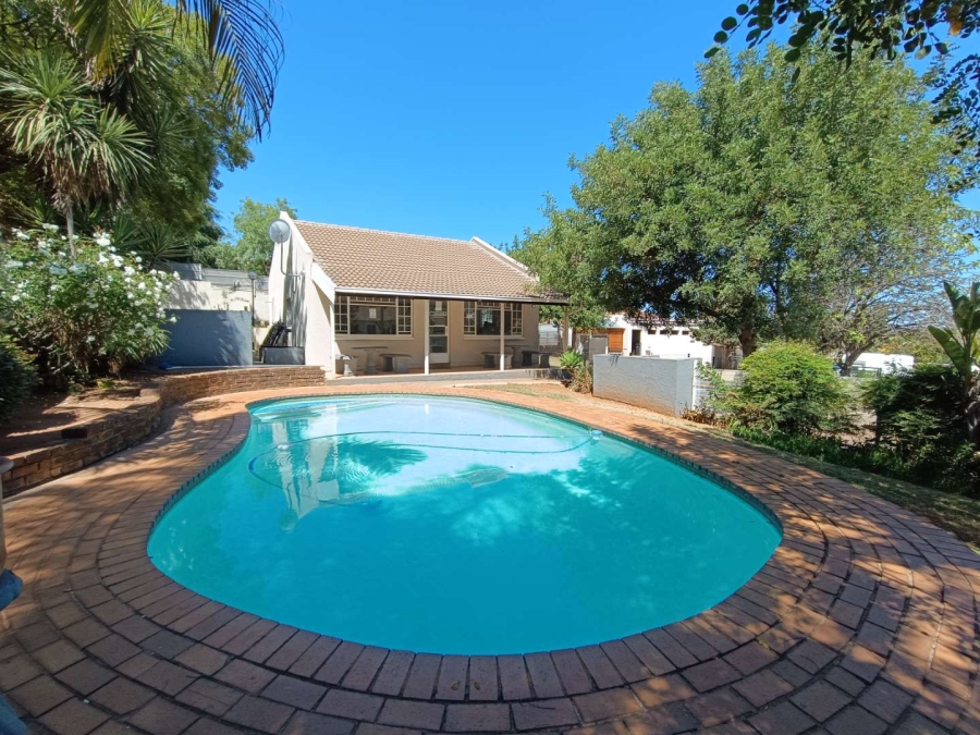 2 Bedroom Property for Sale in Sterrewag Gauteng