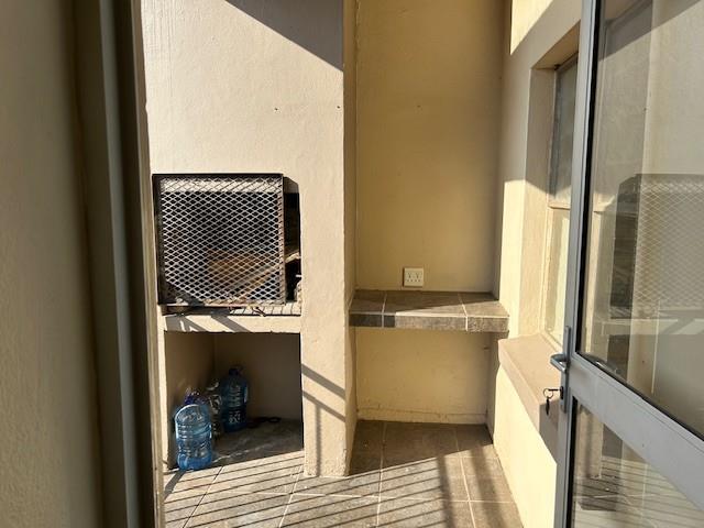 To Let 1 Bedroom Property for Rent in Sundowner Gauteng