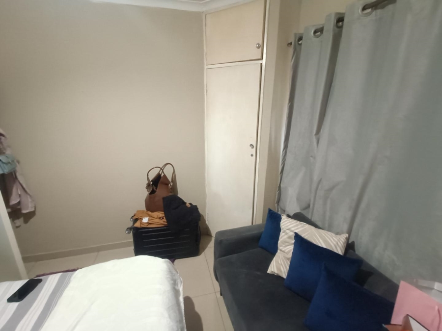 2 Bedroom Property for Sale in Zwartkop Gauteng