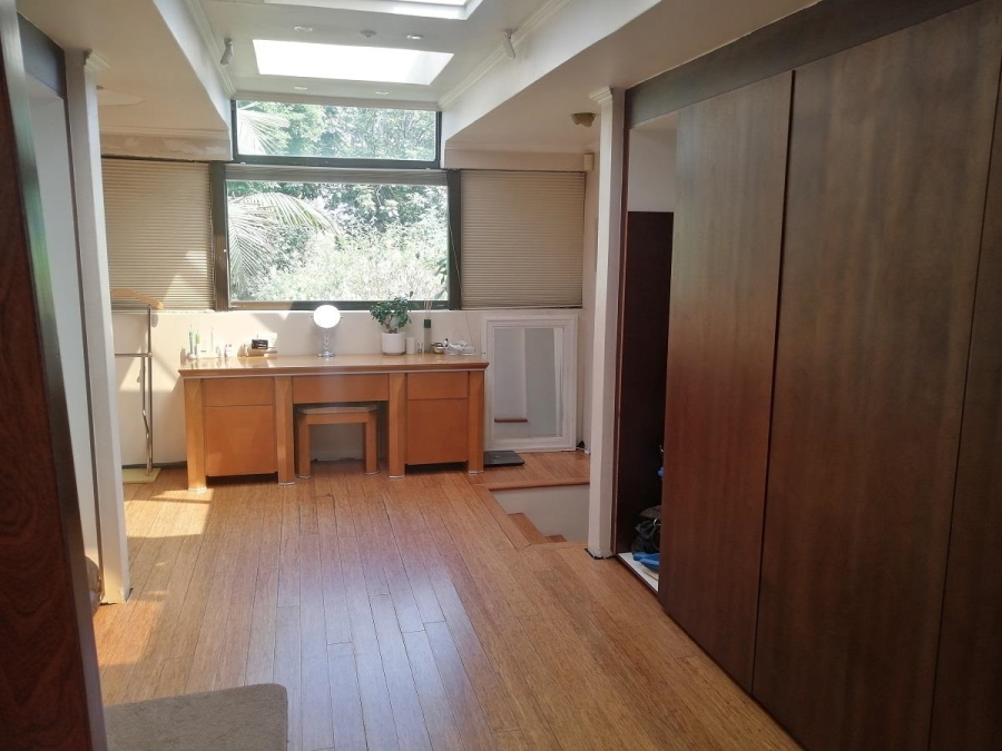6 Bedroom Property for Sale in Morningside Gauteng