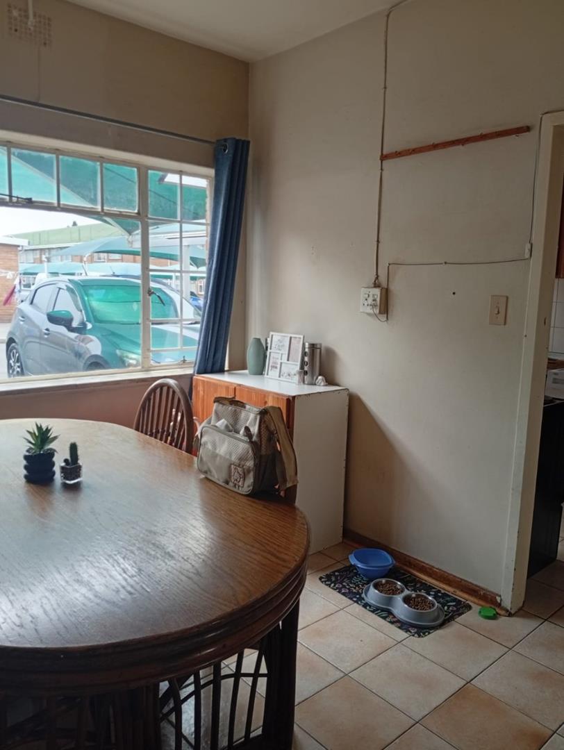 2 Bedroom Property for Sale in Rhodesfield Gauteng