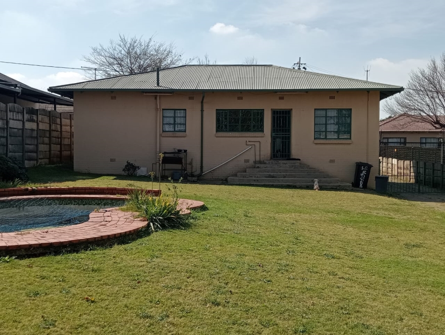 3 Bedroom Property for Sale in Homestead Gauteng