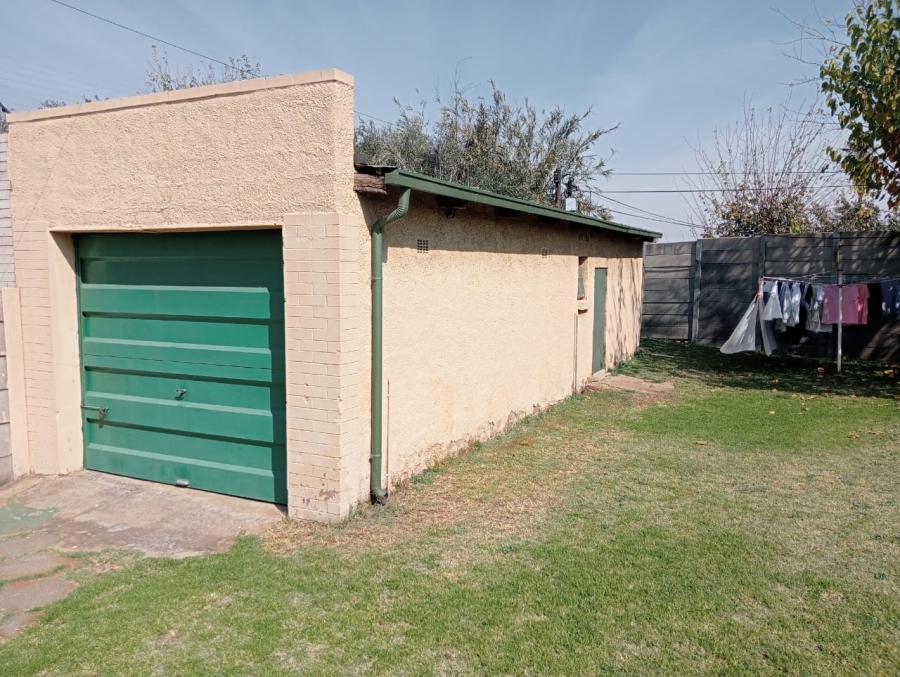 3 Bedroom Property for Sale in Homestead Gauteng