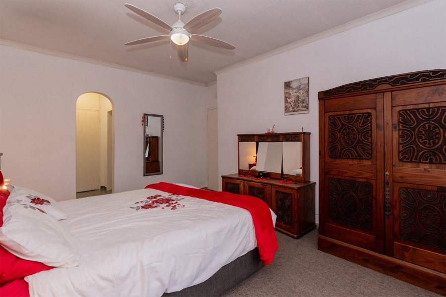 3 Bedroom Property for Sale in Esther Park Gauteng