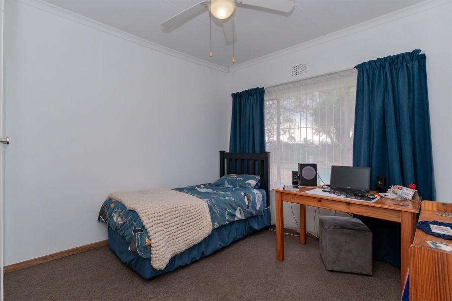 3 Bedroom Property for Sale in Esther Park Gauteng