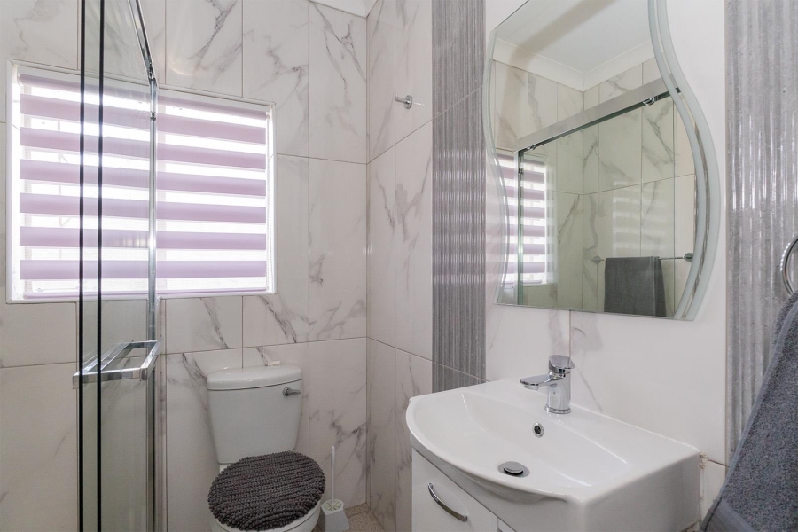 3 Bedroom Property for Sale in Esther Park Gauteng