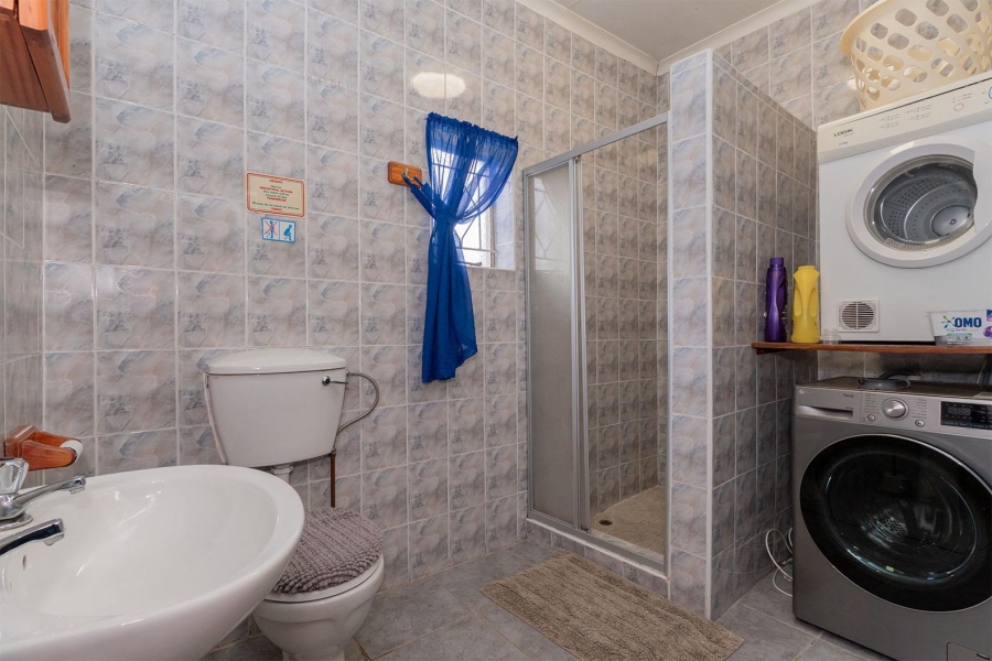 3 Bedroom Property for Sale in Esther Park Gauteng