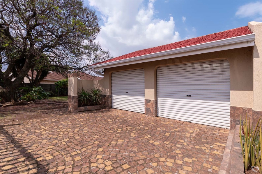 3 Bedroom Property for Sale in Esther Park Gauteng