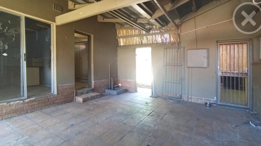 3 Bedroom Property for Sale in Pretoria Gardens Gauteng