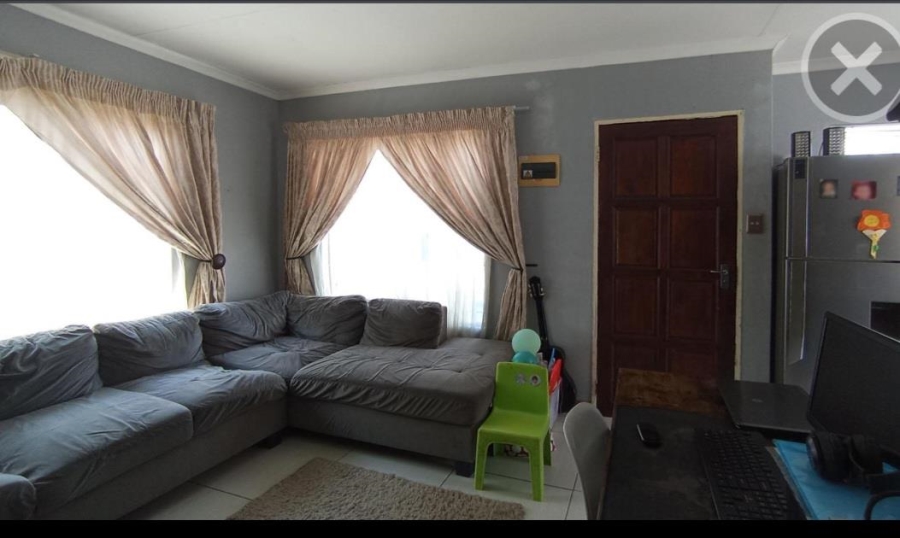 2 Bedroom Property for Sale in Soshanguve East Gauteng