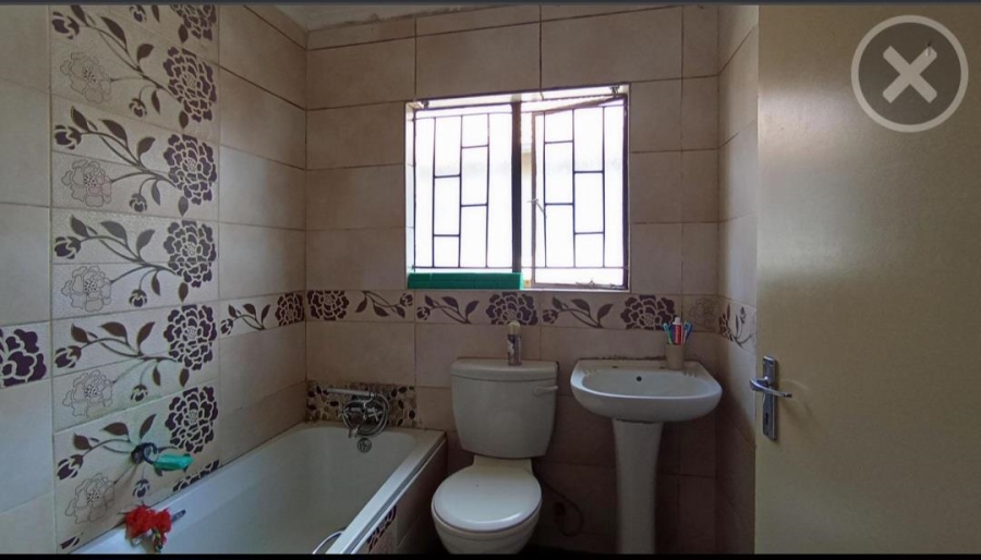 2 Bedroom Property for Sale in Soshanguve East Gauteng