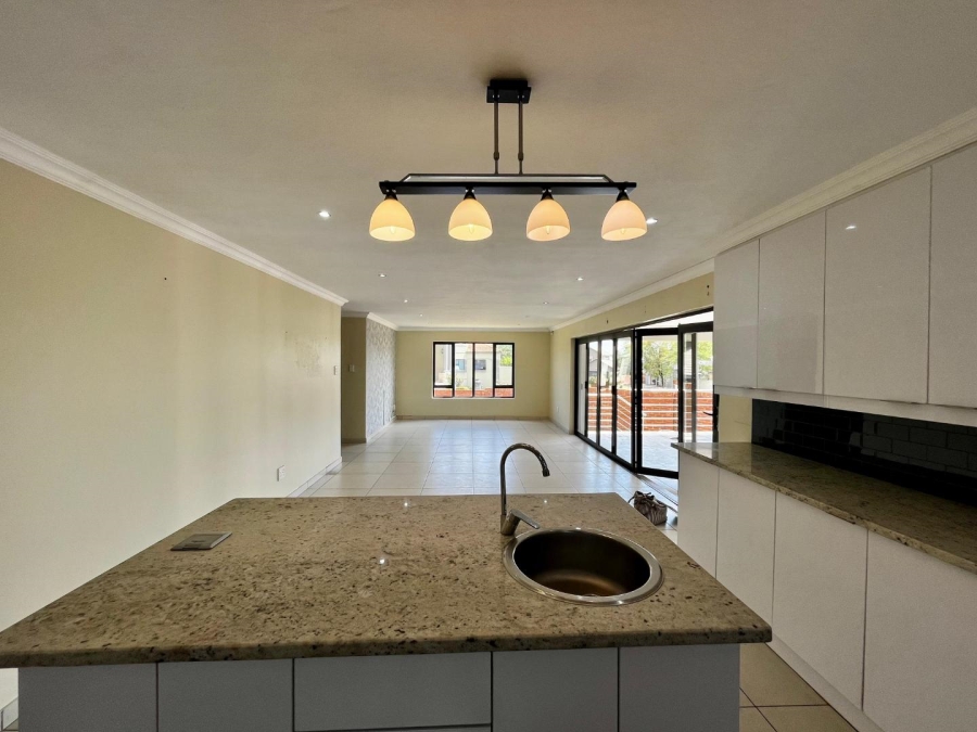 3 Bedroom Property for Sale in Olympus AH Gauteng