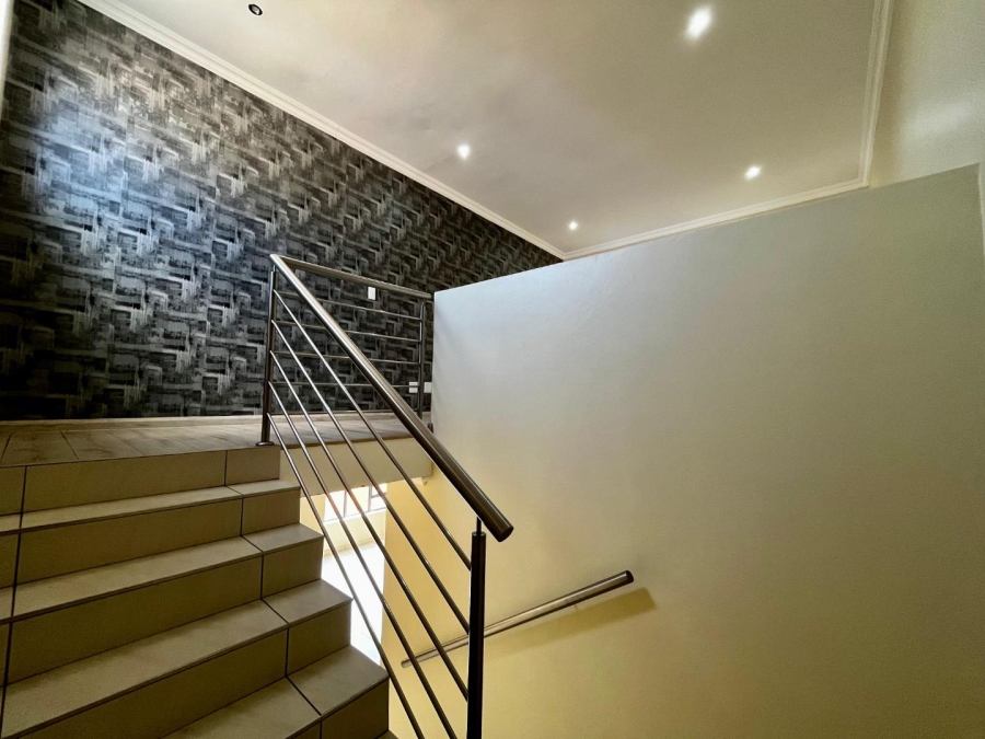 3 Bedroom Property for Sale in Olympus AH Gauteng