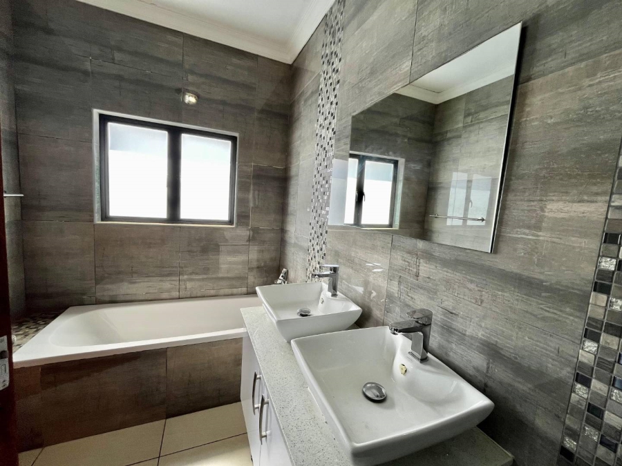 3 Bedroom Property for Sale in Olympus AH Gauteng