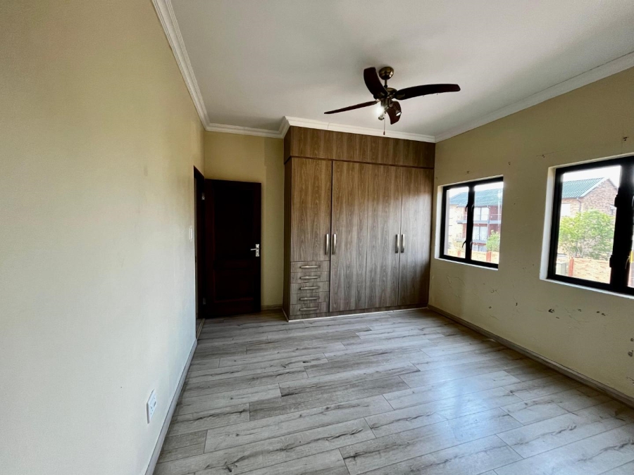 3 Bedroom Property for Sale in Olympus AH Gauteng