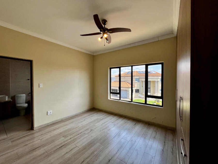 3 Bedroom Property for Sale in Olympus AH Gauteng