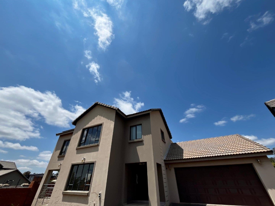 3 Bedroom Property for Sale in Olympus AH Gauteng