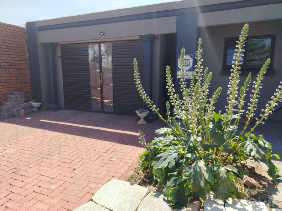 3 Bedroom Property for Sale in Wright Park Gauteng