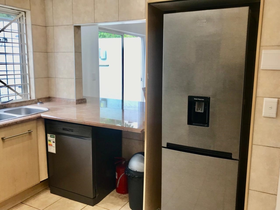 To Let 3 Bedroom Property for Rent in Melrose North Gauteng