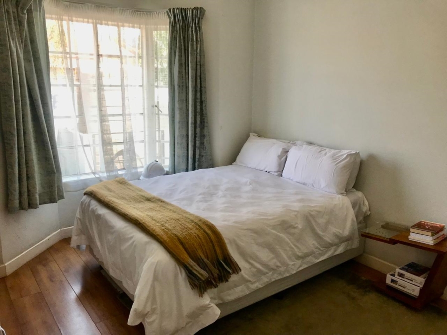 To Let 2 Bedroom Property for Rent in Illovo Gauteng