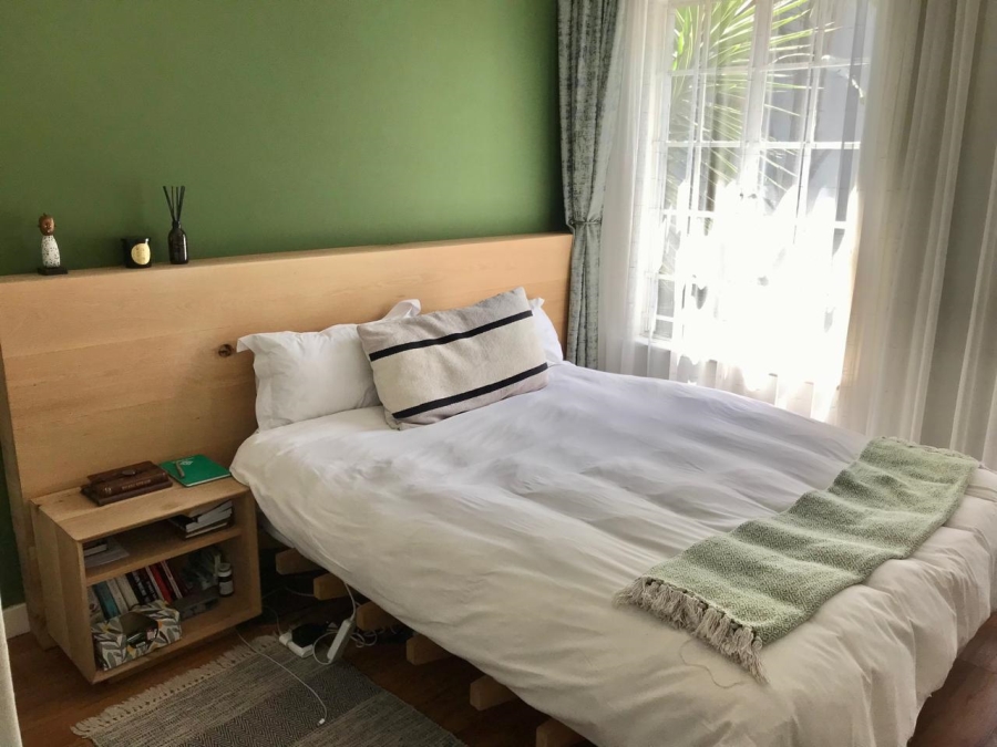 To Let 2 Bedroom Property for Rent in Illovo Gauteng