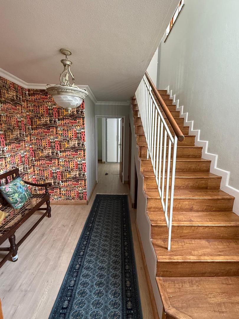 To Let 3 Bedroom Property for Rent in Melrose North Gauteng