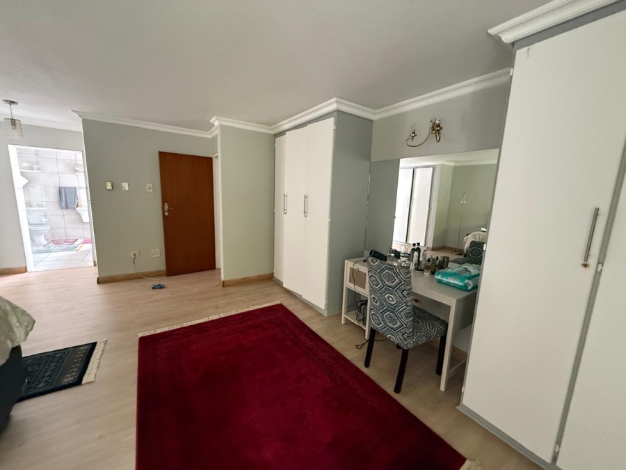 To Let 3 Bedroom Property for Rent in Melrose North Gauteng