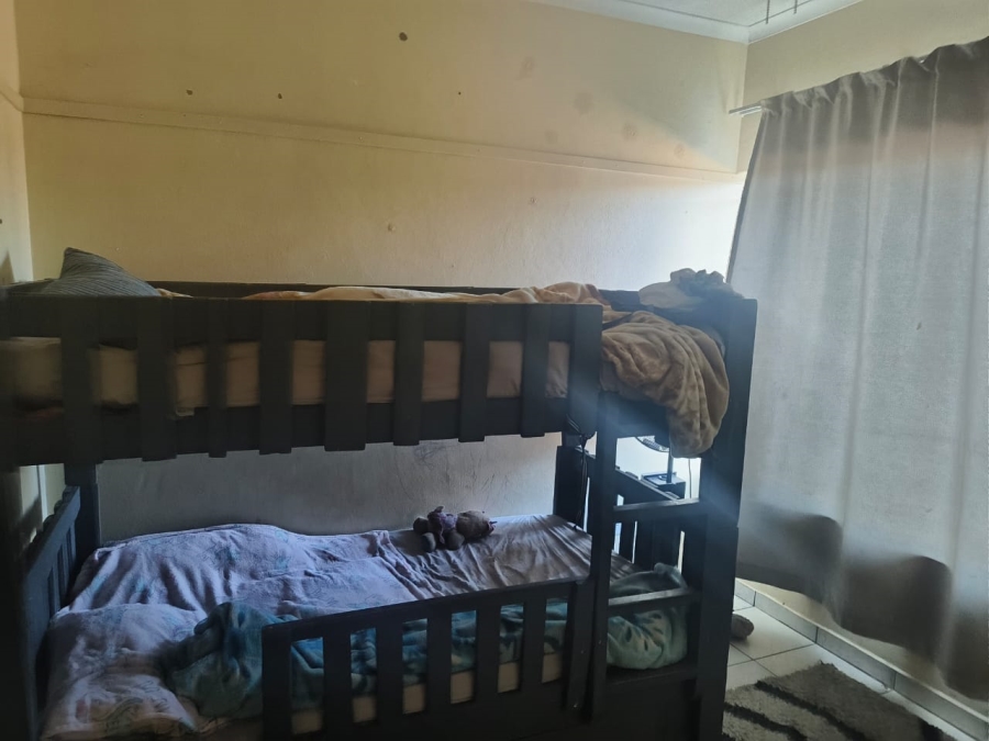 3 Bedroom Property for Sale in Queenswood Gauteng