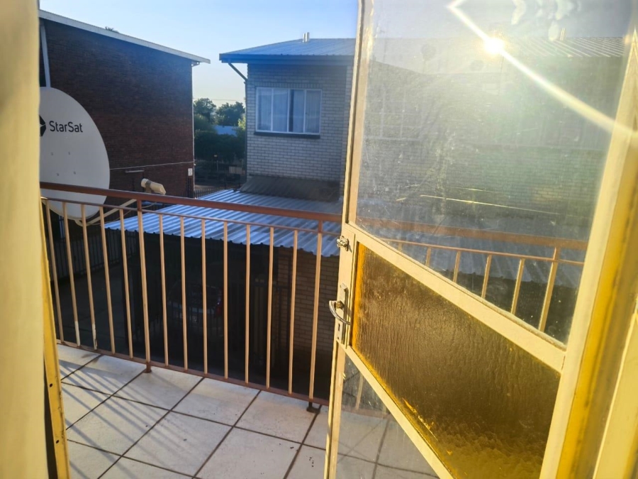 3 Bedroom Property for Sale in Queenswood Gauteng