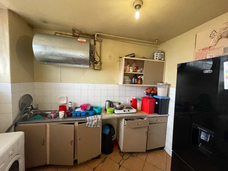 2 Bedroom Property for Sale in Pretoria West Gauteng