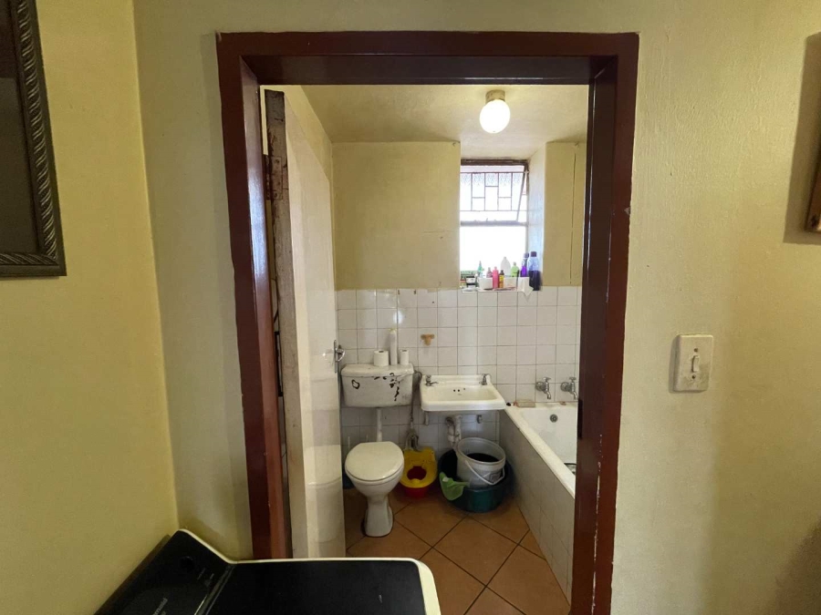 2 Bedroom Property for Sale in Pretoria West Gauteng