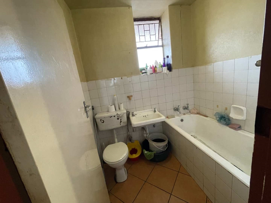 2 Bedroom Property for Sale in Pretoria West Gauteng