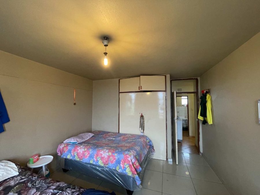 2 Bedroom Property for Sale in Pretoria West Gauteng