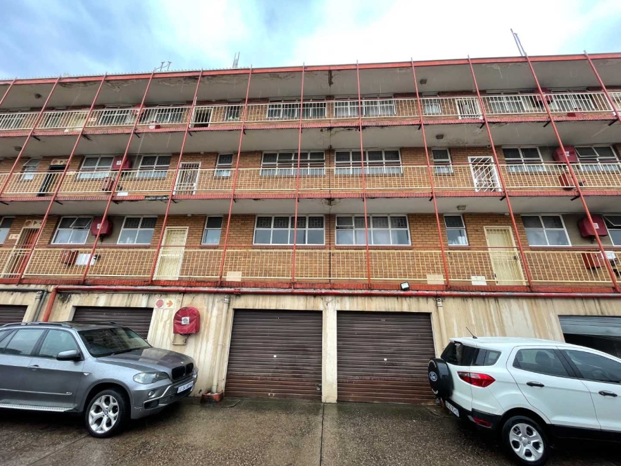 2 Bedroom Property for Sale in Pretoria West Gauteng