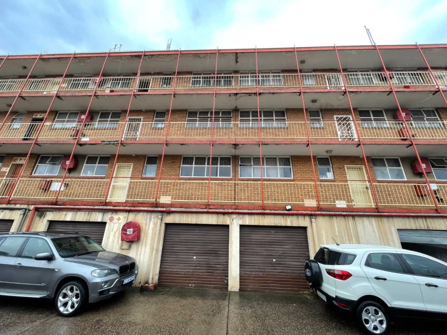 2 Bedroom Property for Sale in Pretoria West Gauteng