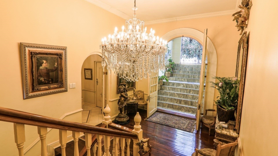 7 Bedroom Property for Sale in Muckleneuk Gauteng