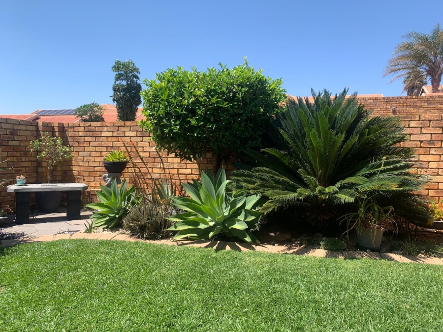 3 Bedroom Property for Sale in Terenure Gauteng