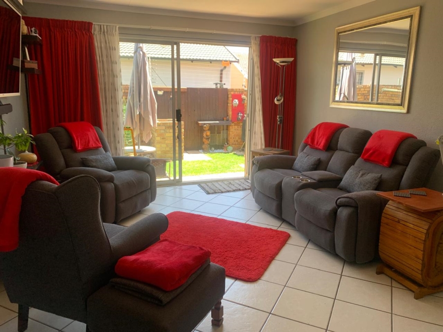 3 Bedroom Property for Sale in Terenure Gauteng