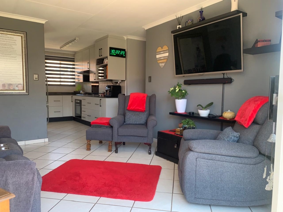 3 Bedroom Property for Sale in Terenure Gauteng
