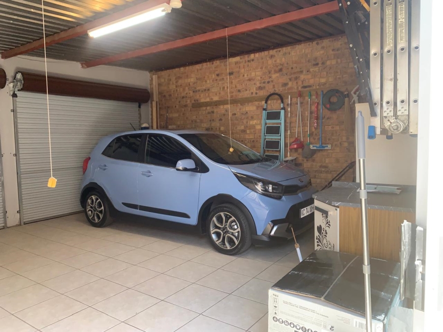 3 Bedroom Property for Sale in Terenure Gauteng