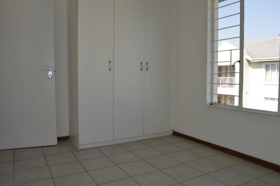 2 Bedroom Property for Sale in Norton Park Gauteng