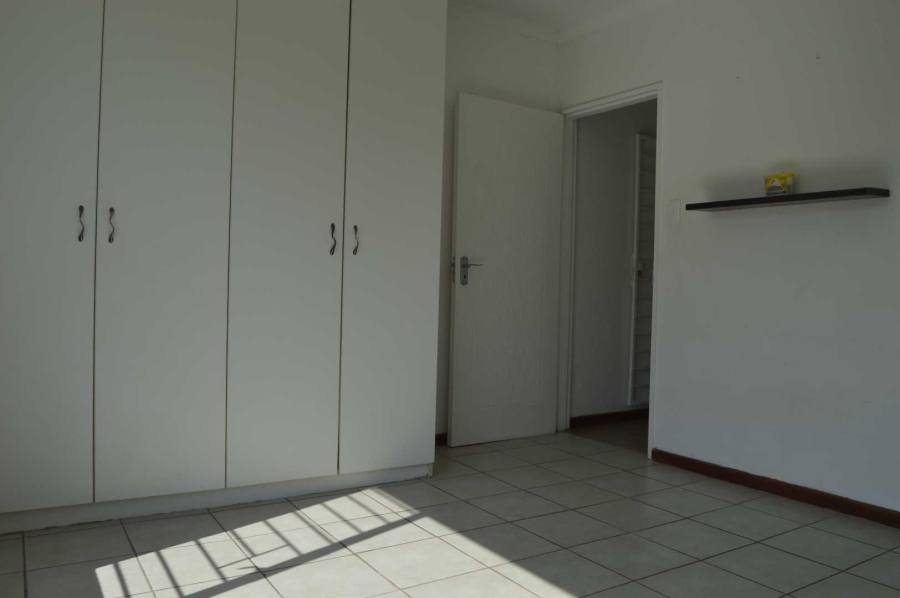 2 Bedroom Property for Sale in Norton Park Gauteng