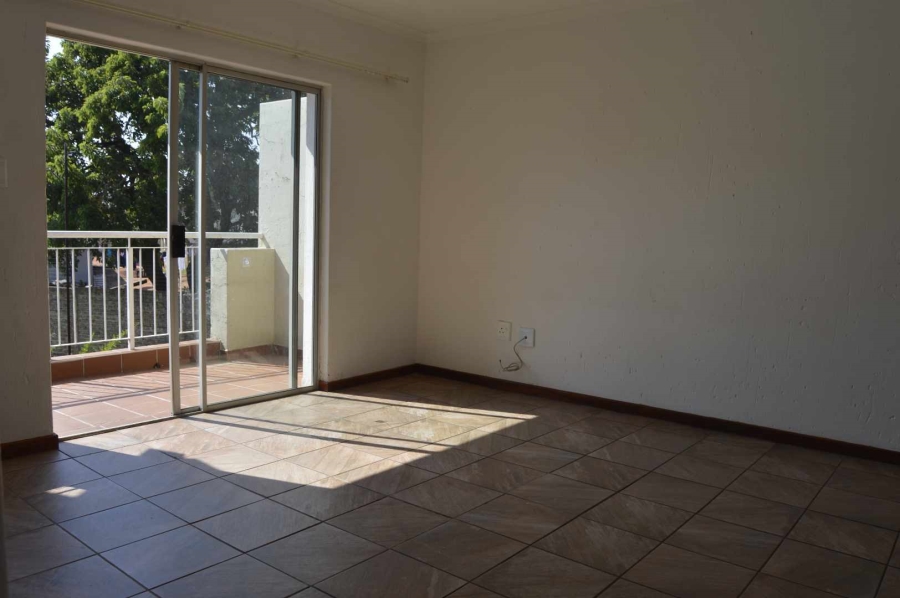 2 Bedroom Property for Sale in Norton Park Gauteng