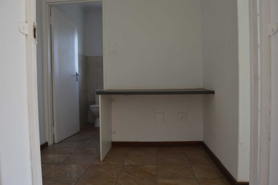 2 Bedroom Property for Sale in Norton Park Gauteng