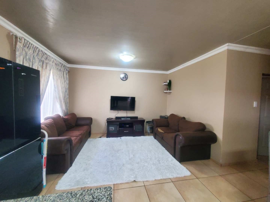 3 Bedroom Property for Sale in Groblerpark Gauteng