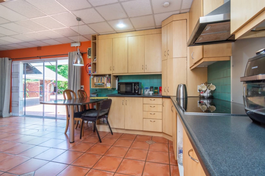 4 Bedroom Property for Sale in Rant En Dal Gauteng